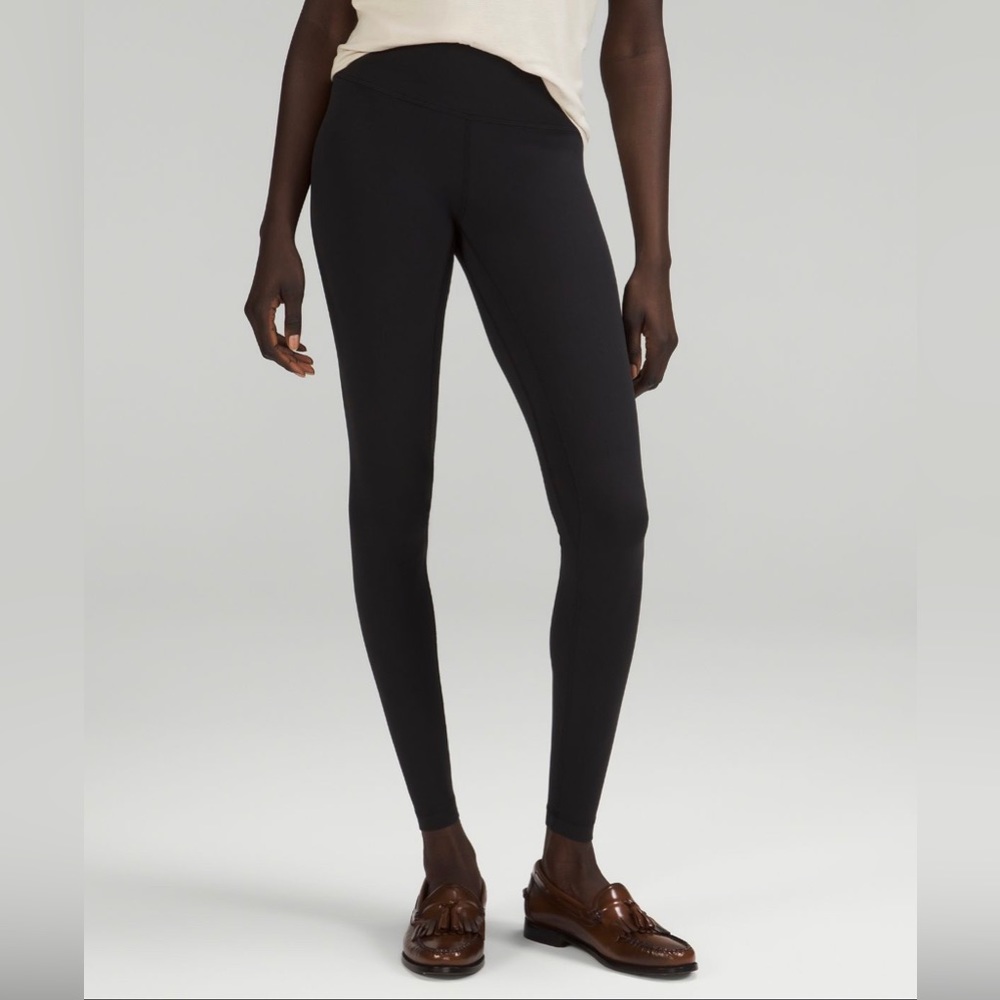 Black Lululemon Align Leggings 28”